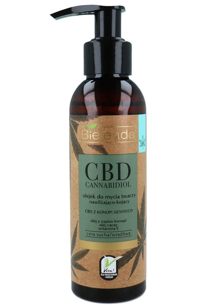 Bielenda CBD Cannabidiol Moisturising & Soothing Face Cleansing Oil 140ml